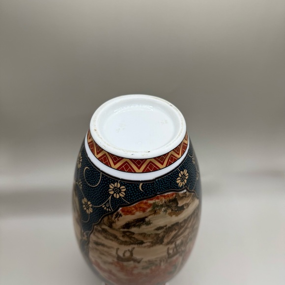 Japanese Style Fall Deer Blue Porcelain Decorative Ceramic Vase 10” Tall - Picture 6 of 10